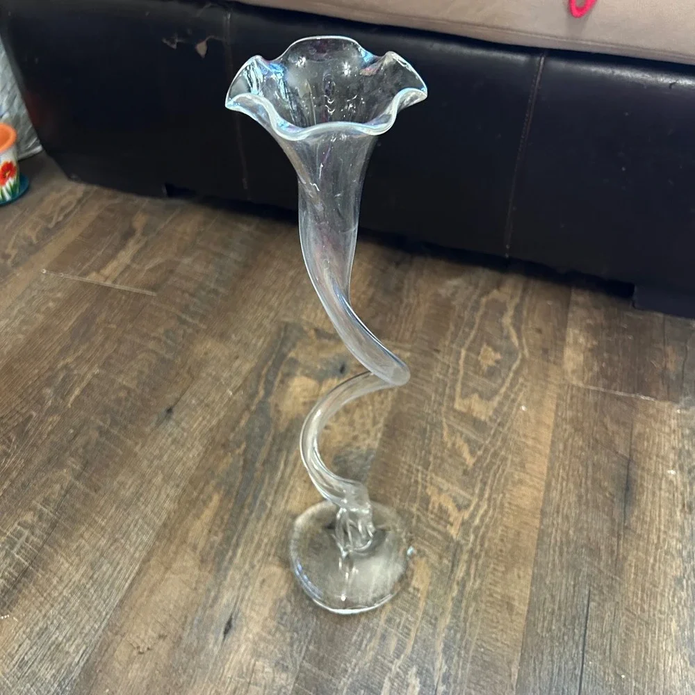 Hand Blown Clear Glass Lily Bud Vase Swirling Stem Ruffled Rim 16.5 Inch